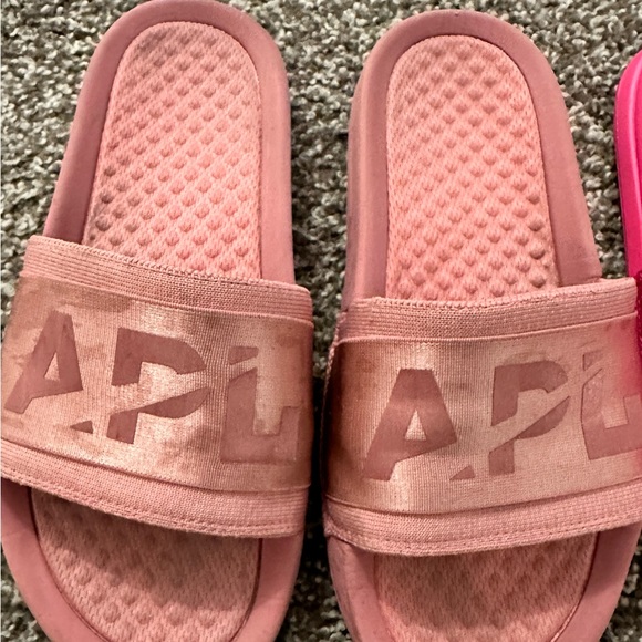 2 pairs of APL Slides. Both pink. Great condition. - Picture 5 of 5